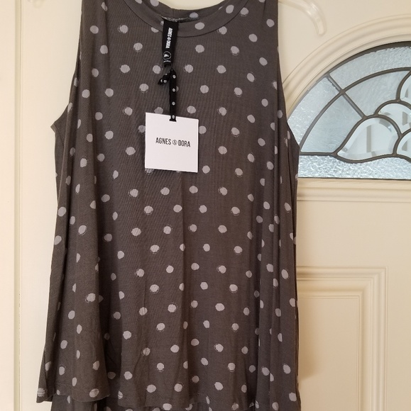 Top - Picture 1 of 5